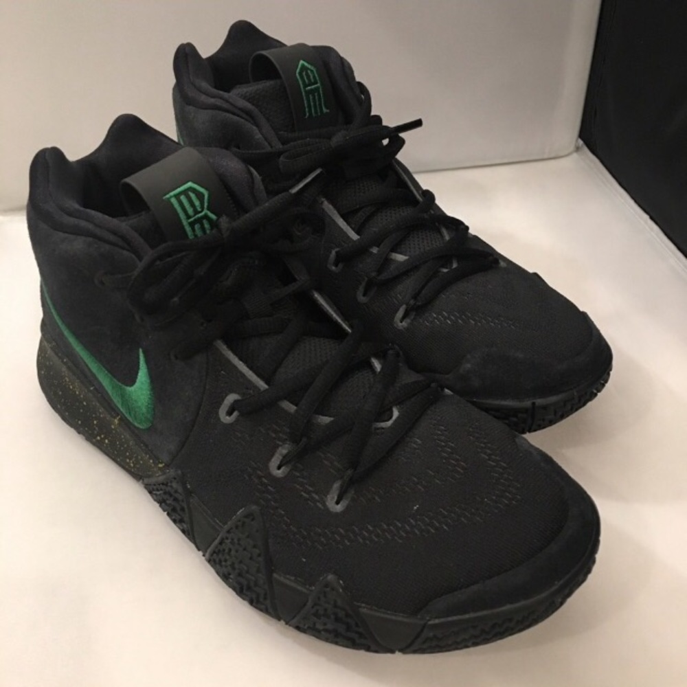 Kyrie 4s